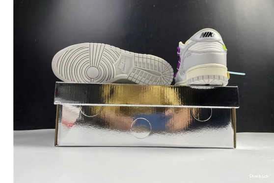 Dunk Low DM1602-100 Nike 21 Lot O-W 0814